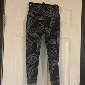 CALIA by Carrie Underwood Swirl Pattern Leggings - Black and Blue